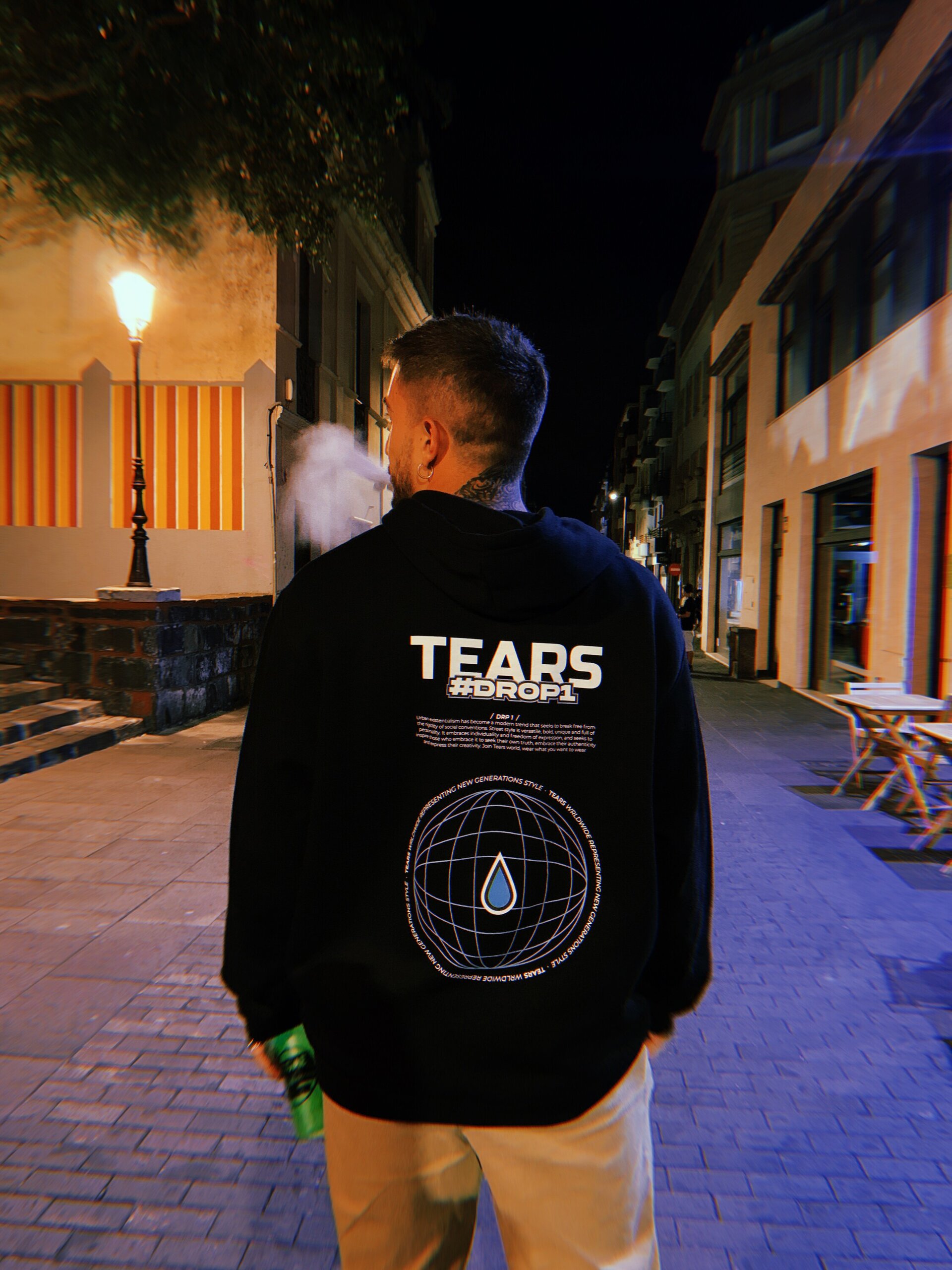 DROP1 BLACK HOODIE - 3